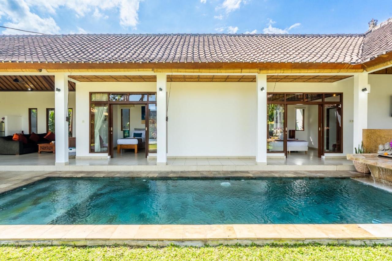 Romantica Villa Ubud Eksteriør billede