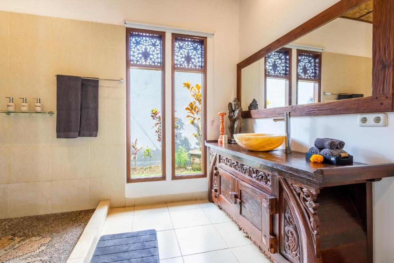 Romantica Villa Ubud Eksteriør billede